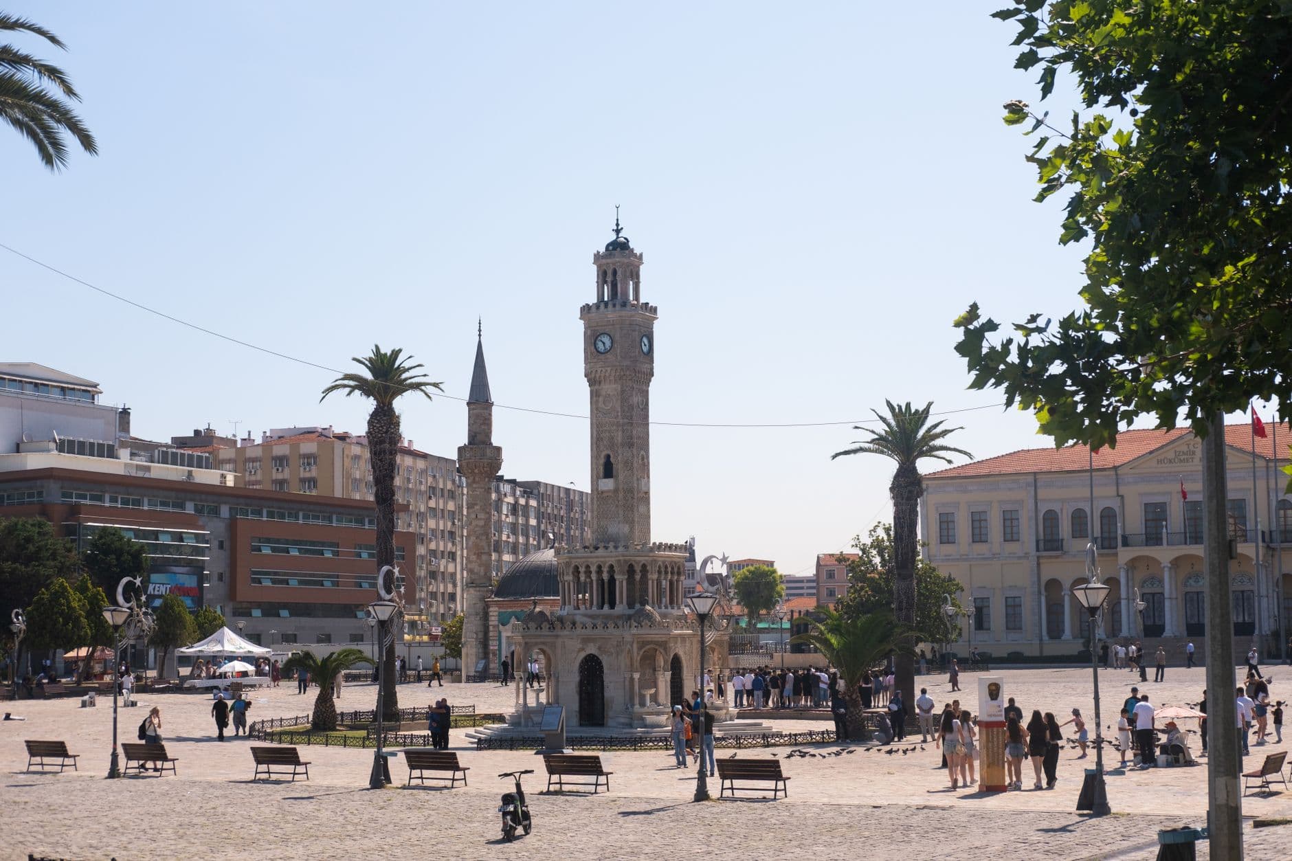 Ottoman Clockwork and Mechanical Marvels: Türkiye's Historic Timepieces and Towers